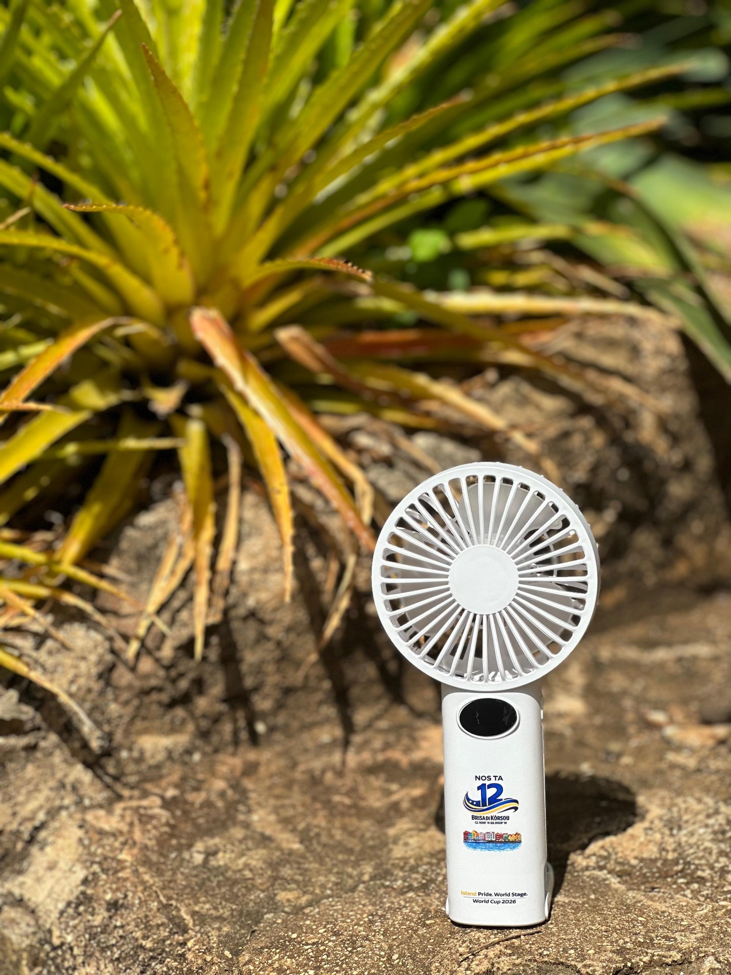 Nos Ta 12 Handheld Fan (Blue Wave Edition)