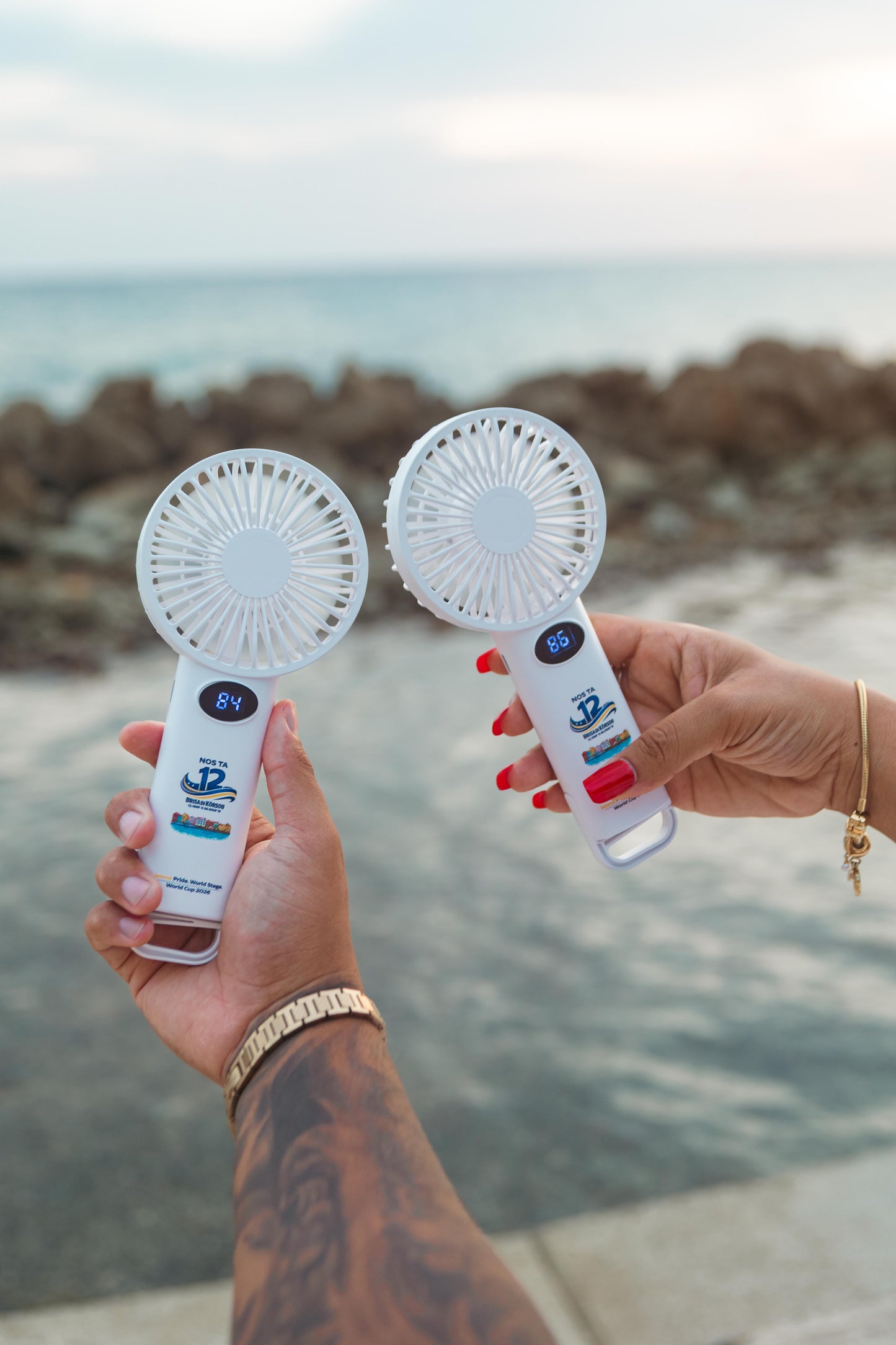 Nos Ta 12 Handheld Fan (Blue Wave Edition)